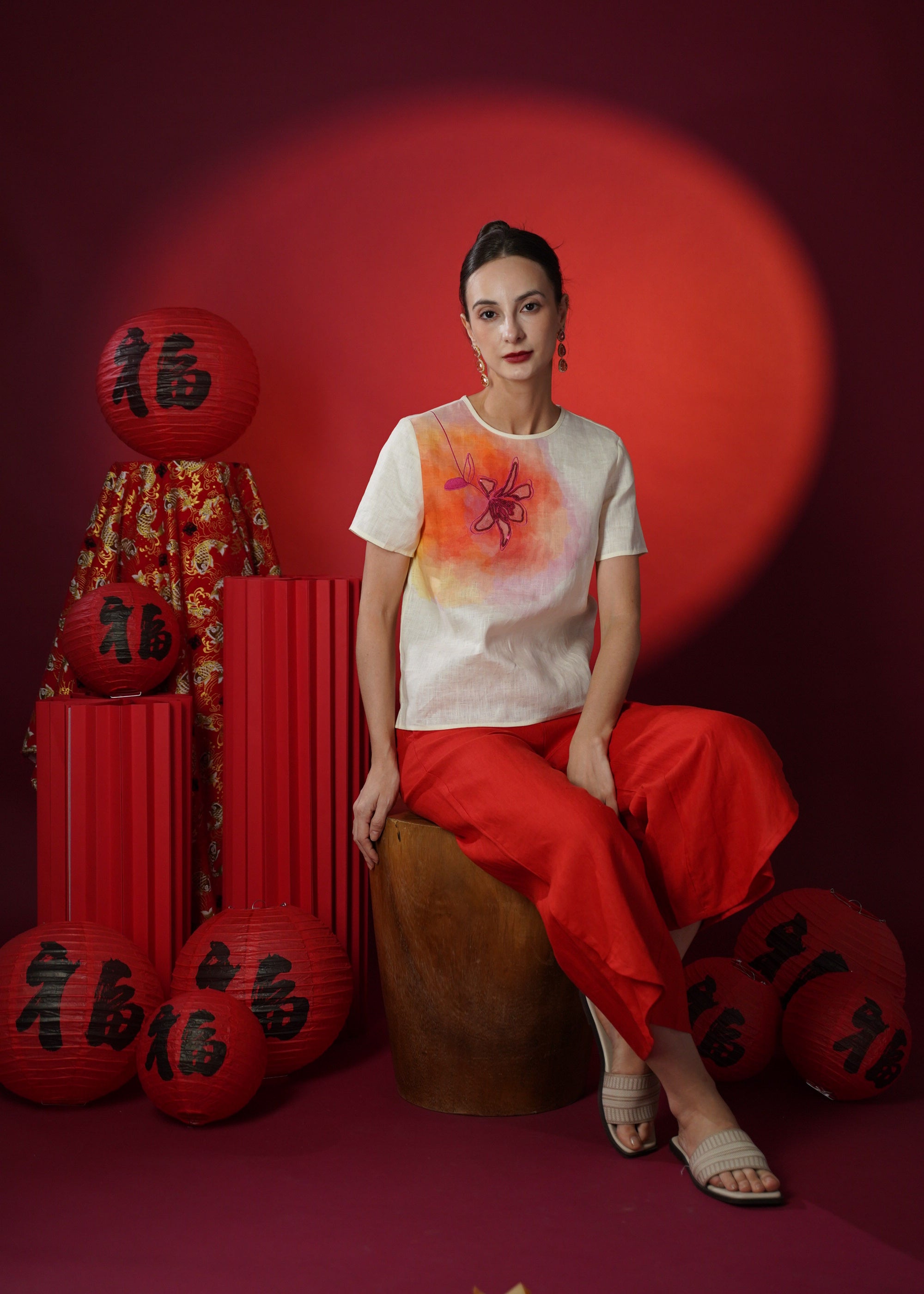 LYDIA SEQUIN SHORT SLEEVE TOP