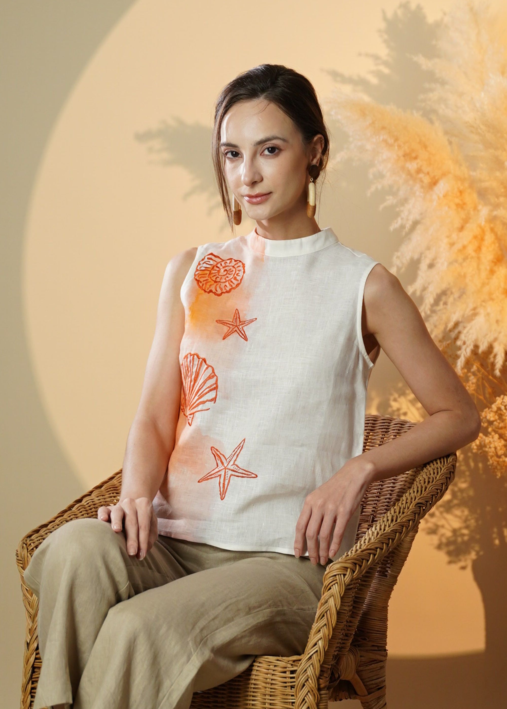 PRINTED SLEEVELESS TOP