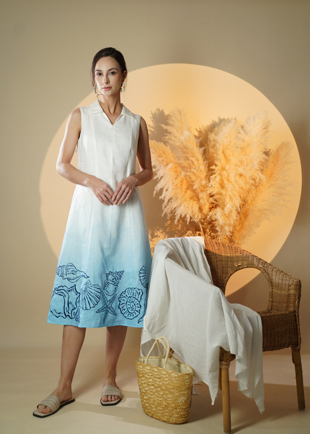 PRINCESS CUT SLEEVELESS MIDI DRESS