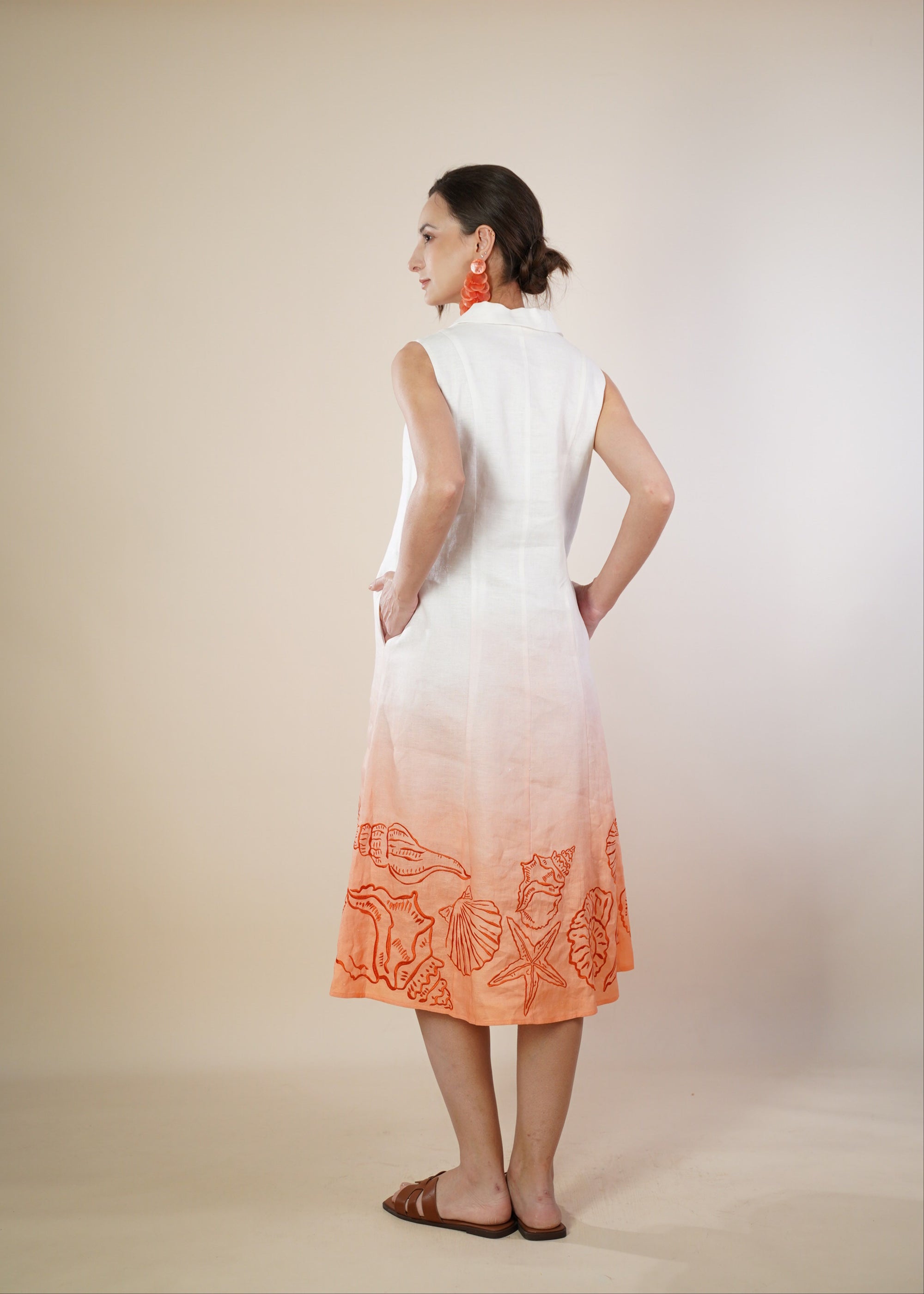 PRINCESS CUT SLEEVELESS MIDI DRESS