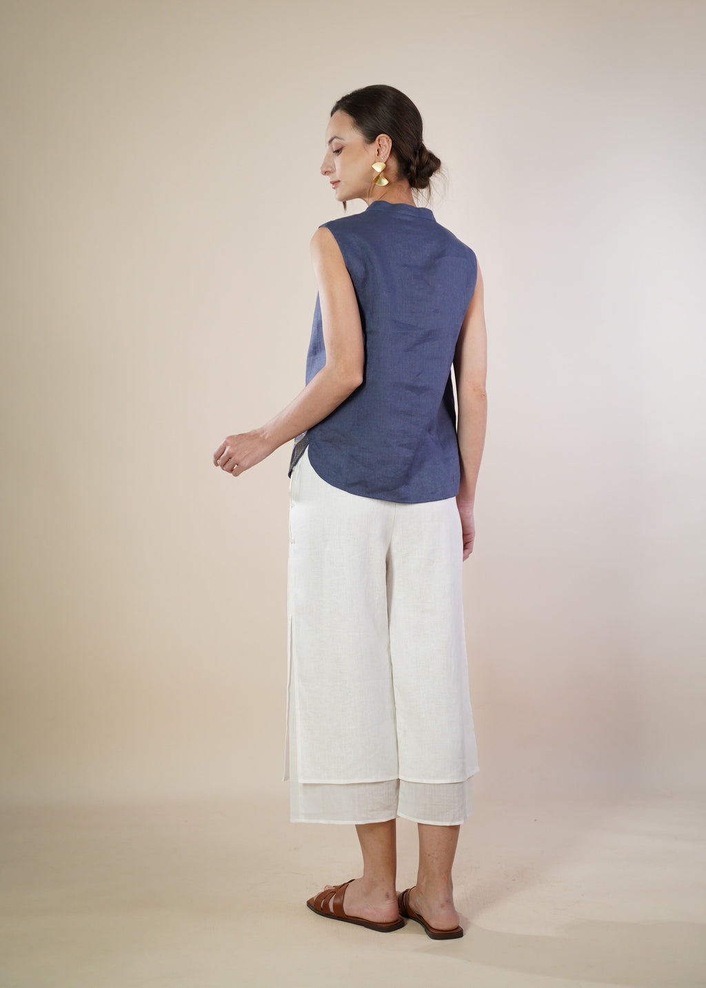 LAILLIE SLEEVELESS TOP