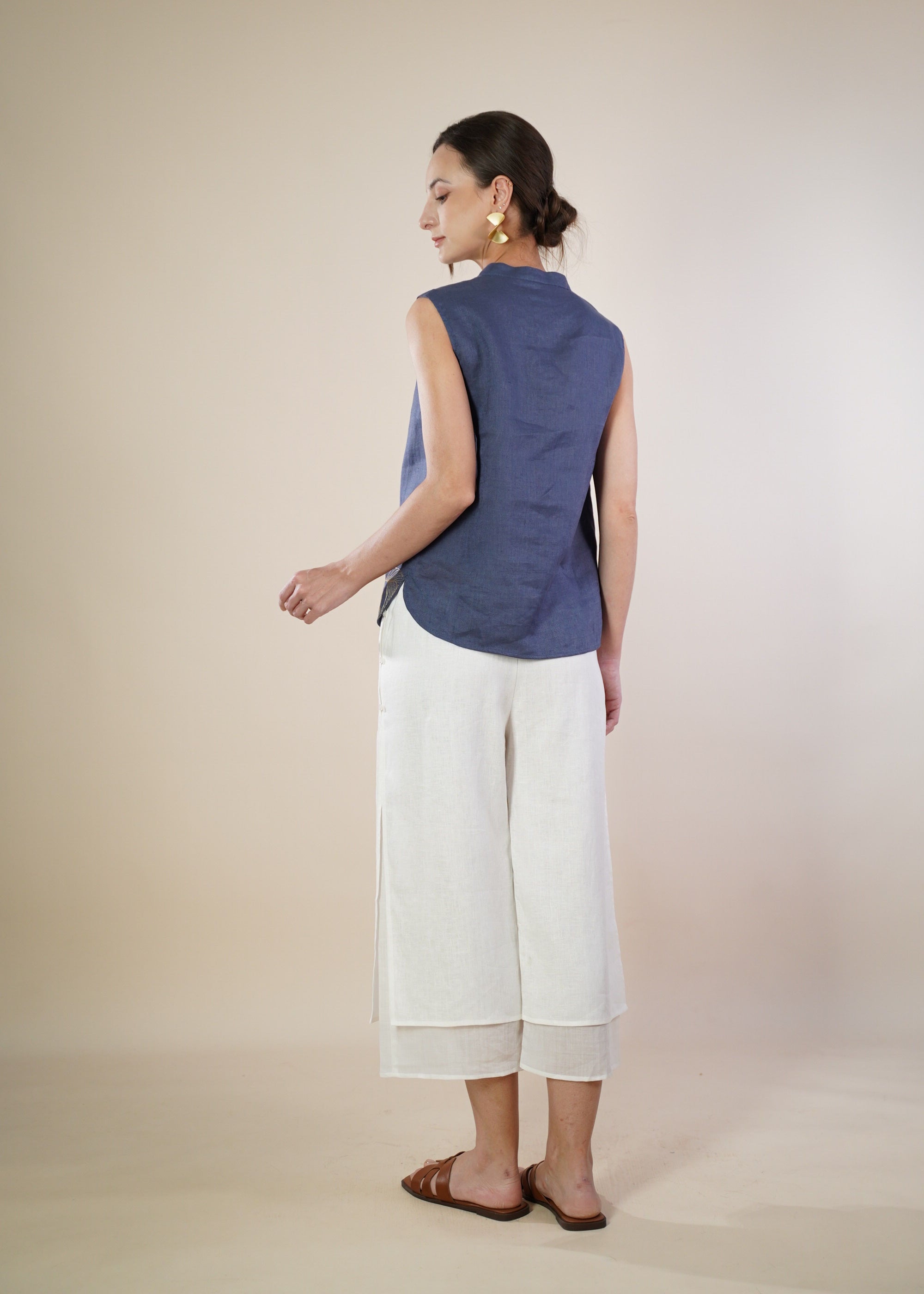 LAILLIE SLEEVELESS TOP