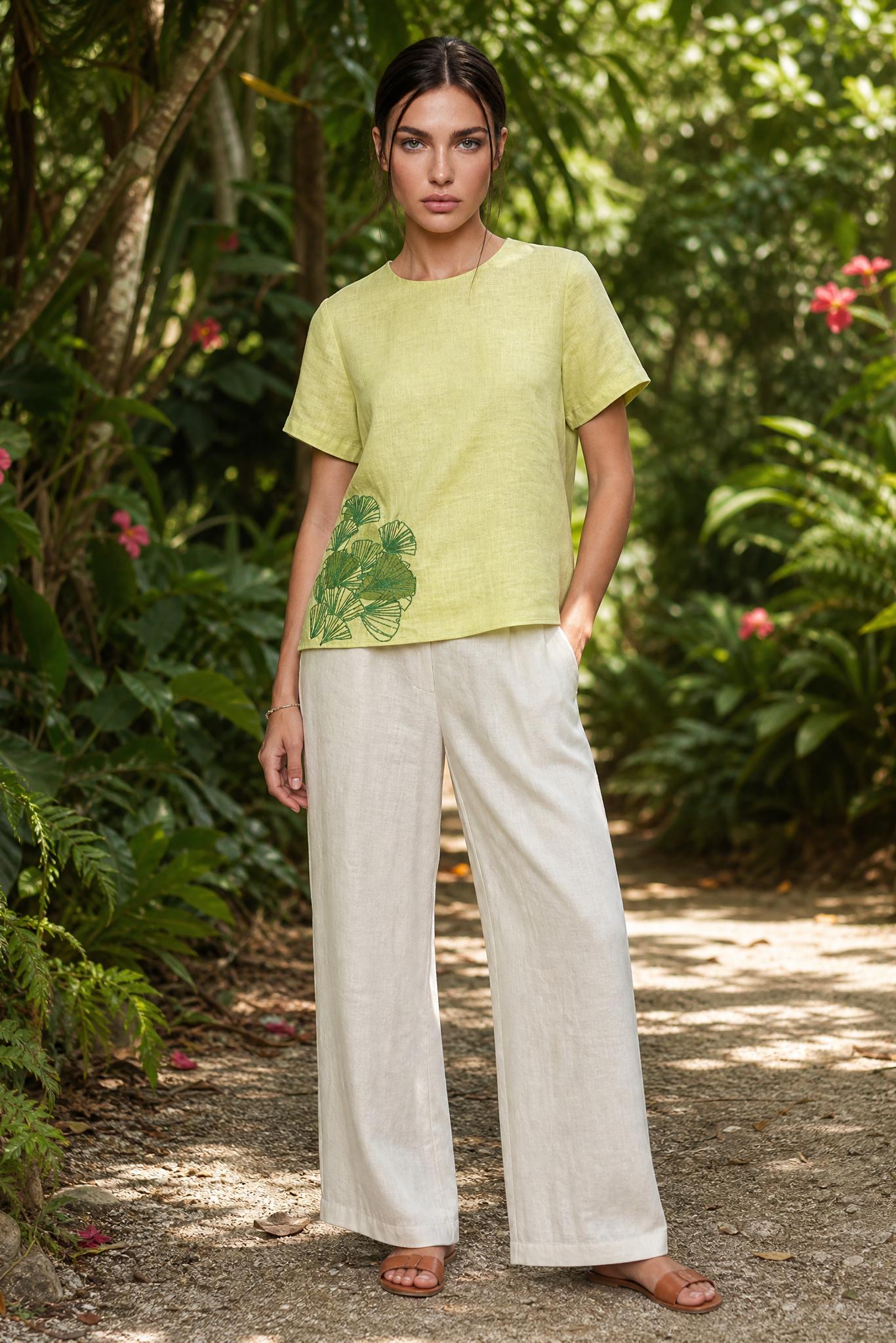 MAYREE EMBROIDERY TOP