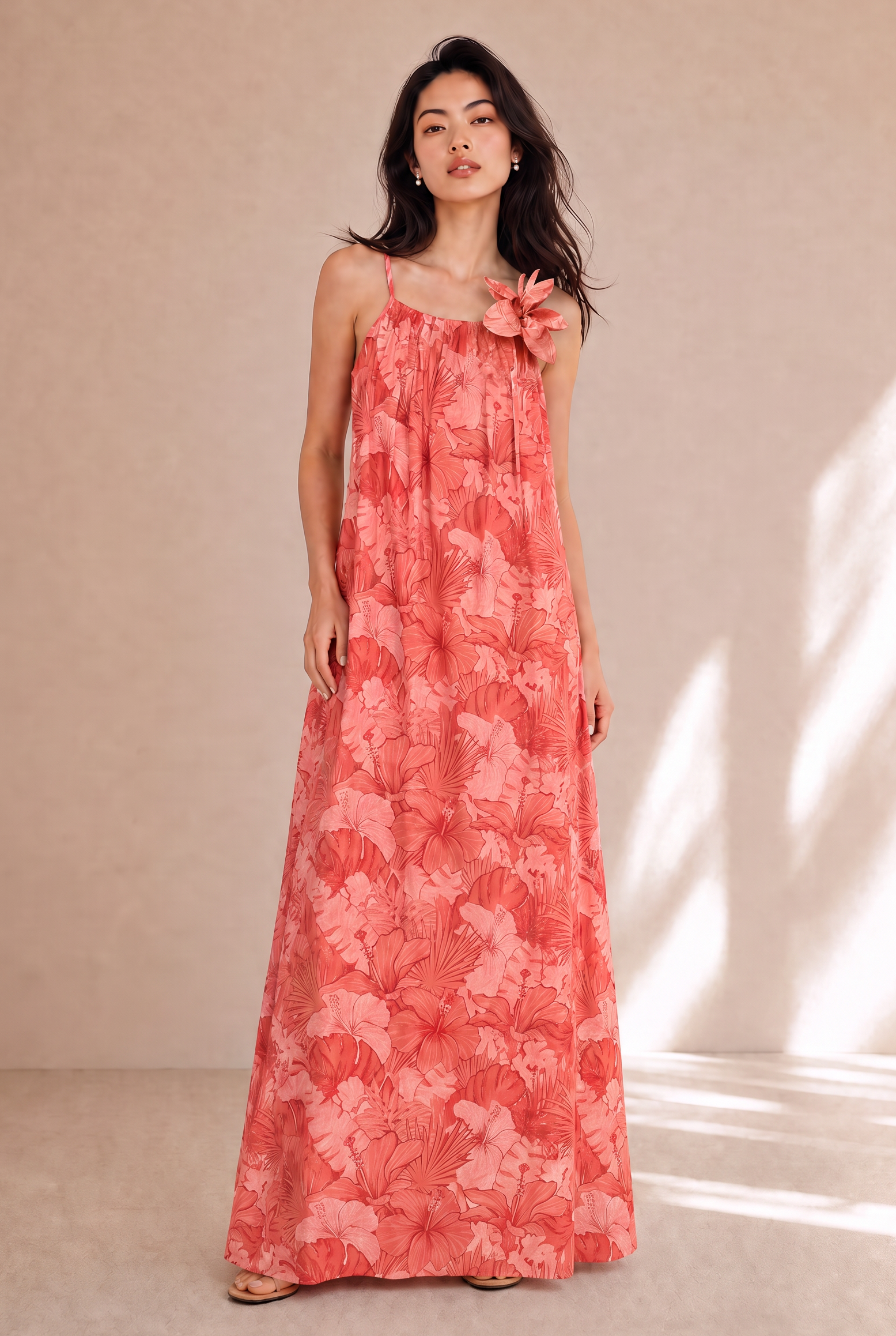 FLORAL SPAGHETTI STRAP MAXI DRESS
