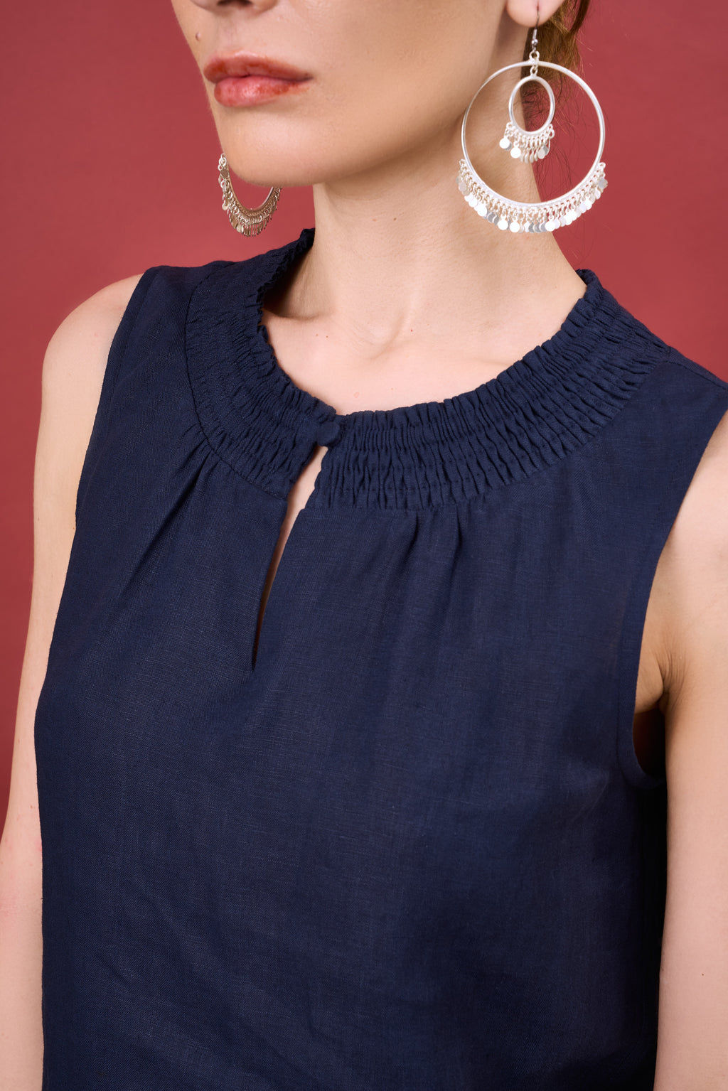 GEBBA SLEEVELESS TOP