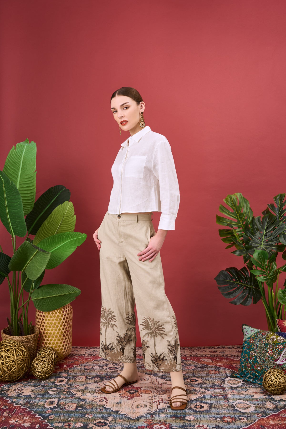 KINDRA PRINTED WIDE LEG PANTS