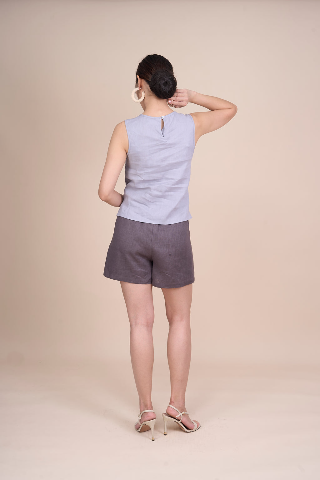 YVONNE SLEEVELESS TOP