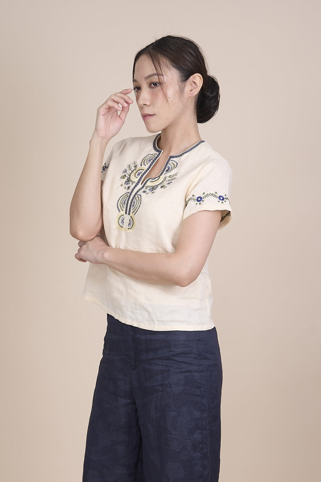 MEGAN SHORT SLEEVE TOP