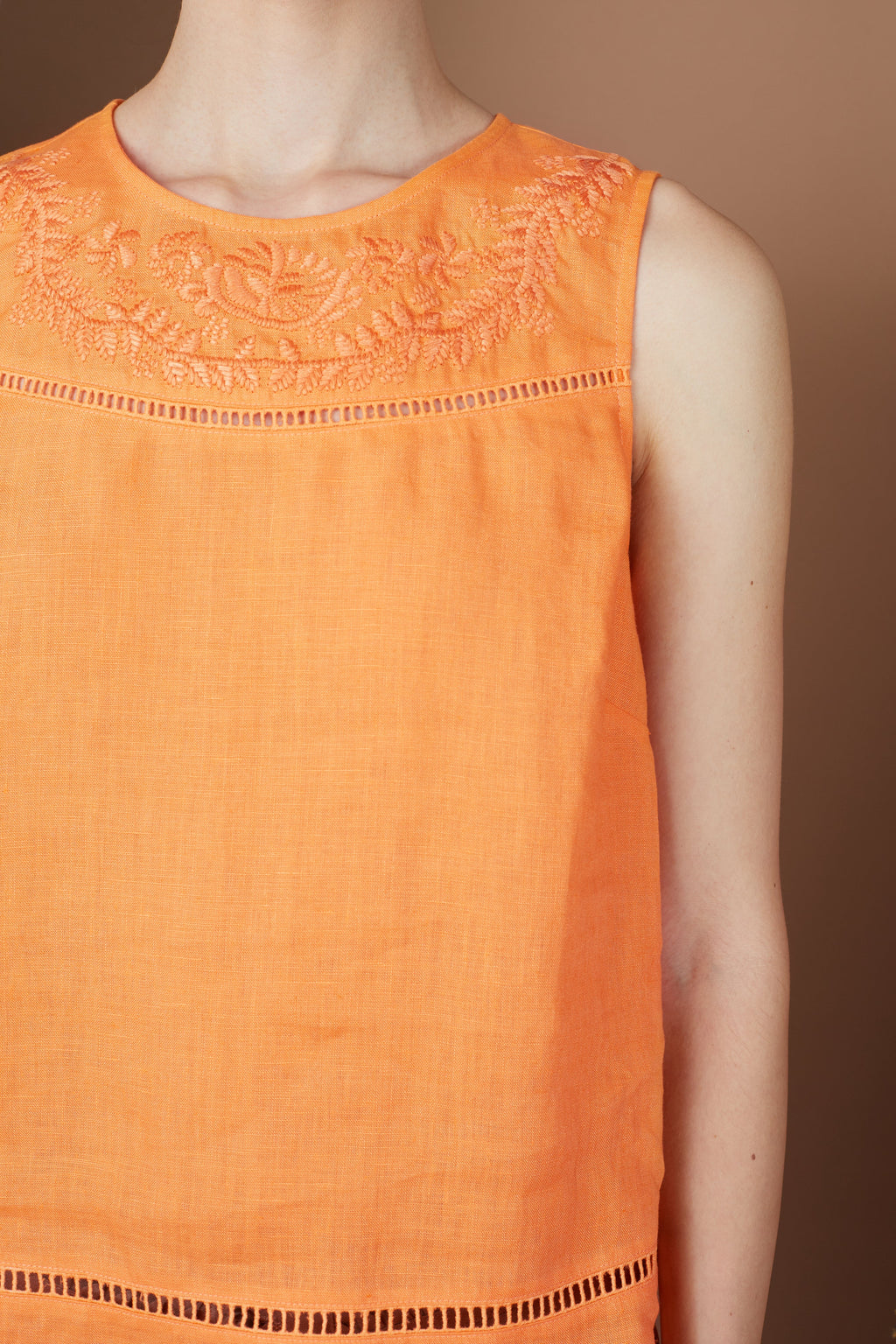 BERTA EMBROIDERY TOP