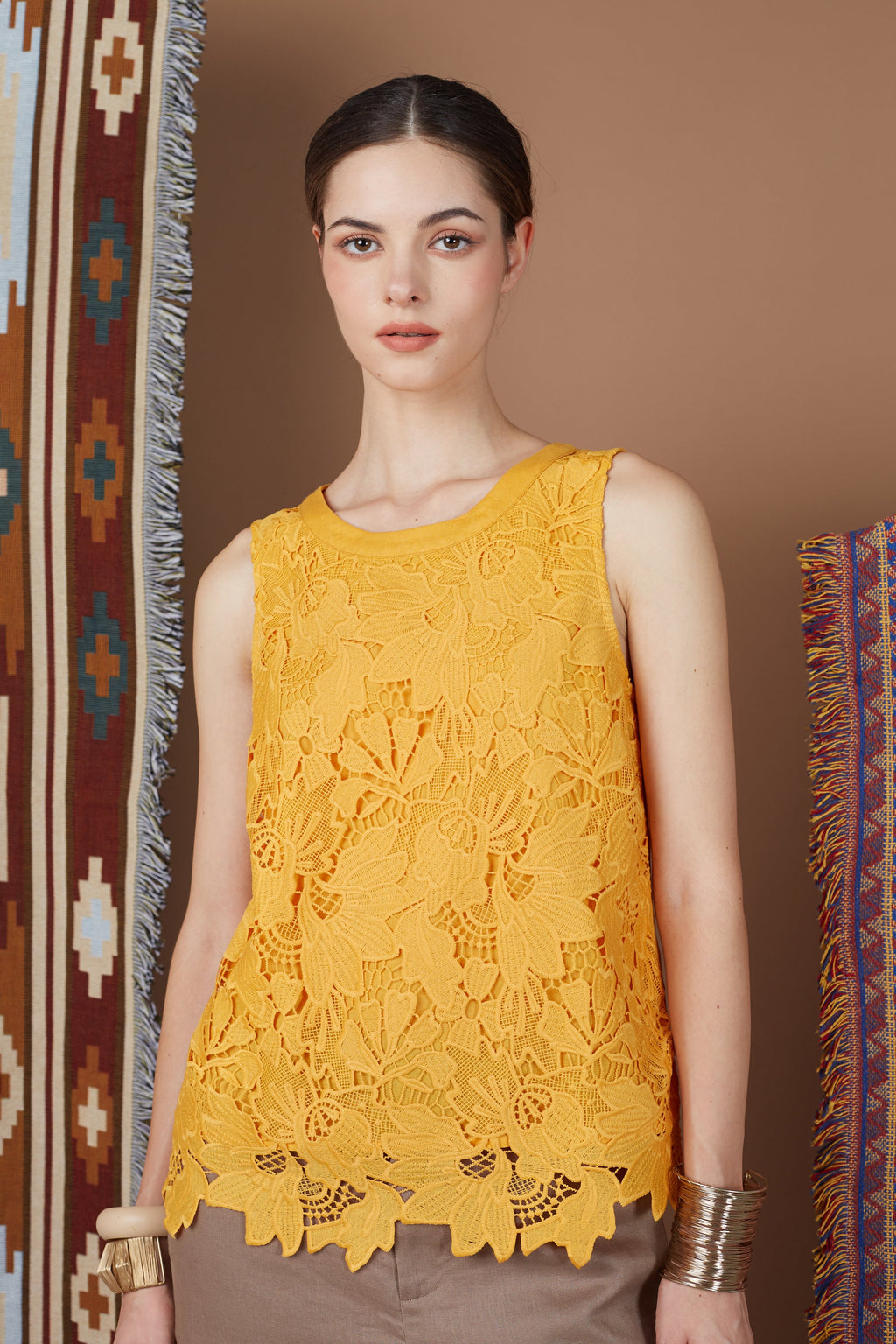LINDY LACE TOP