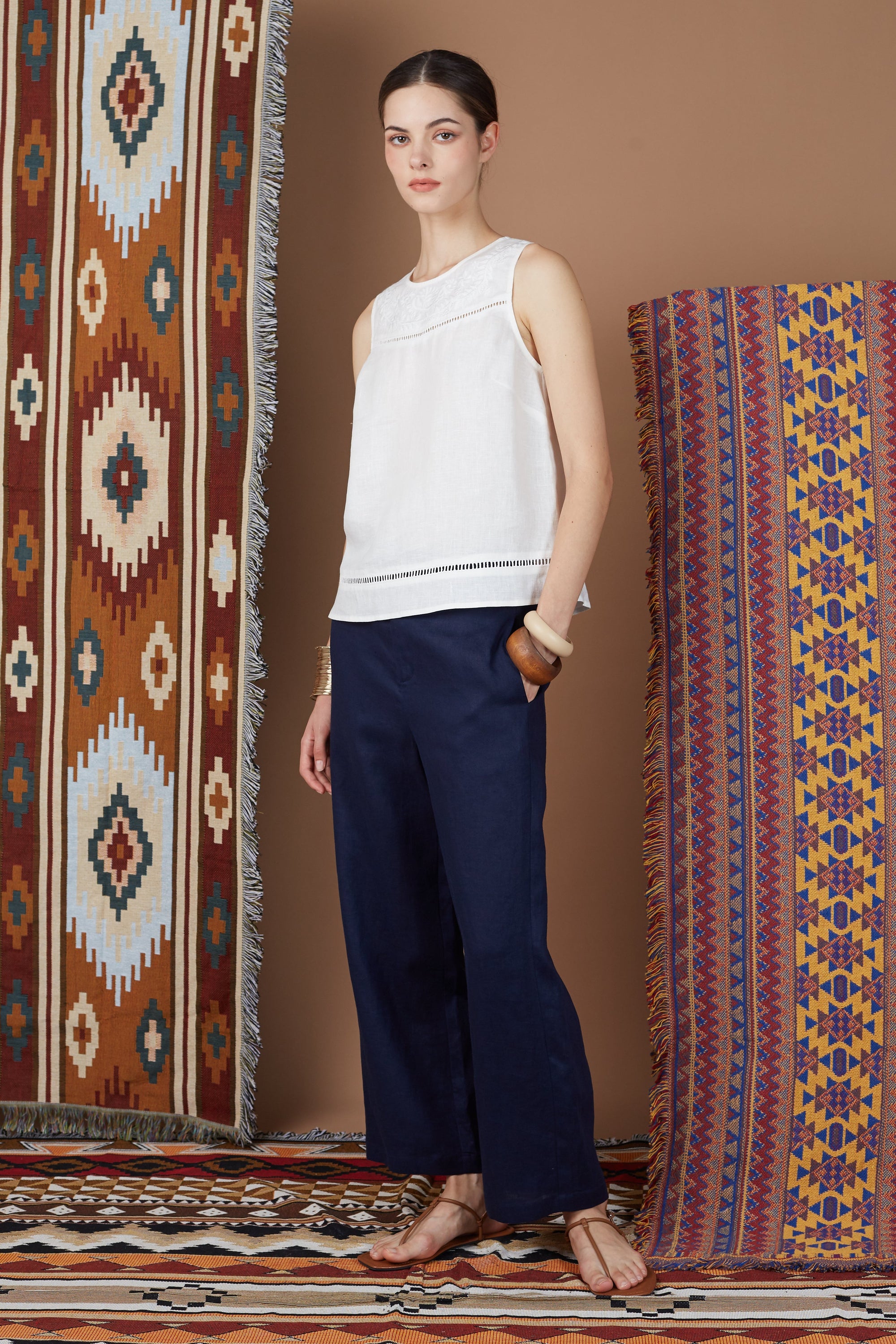 PLEATED WAISTBAND FLARED PANTS