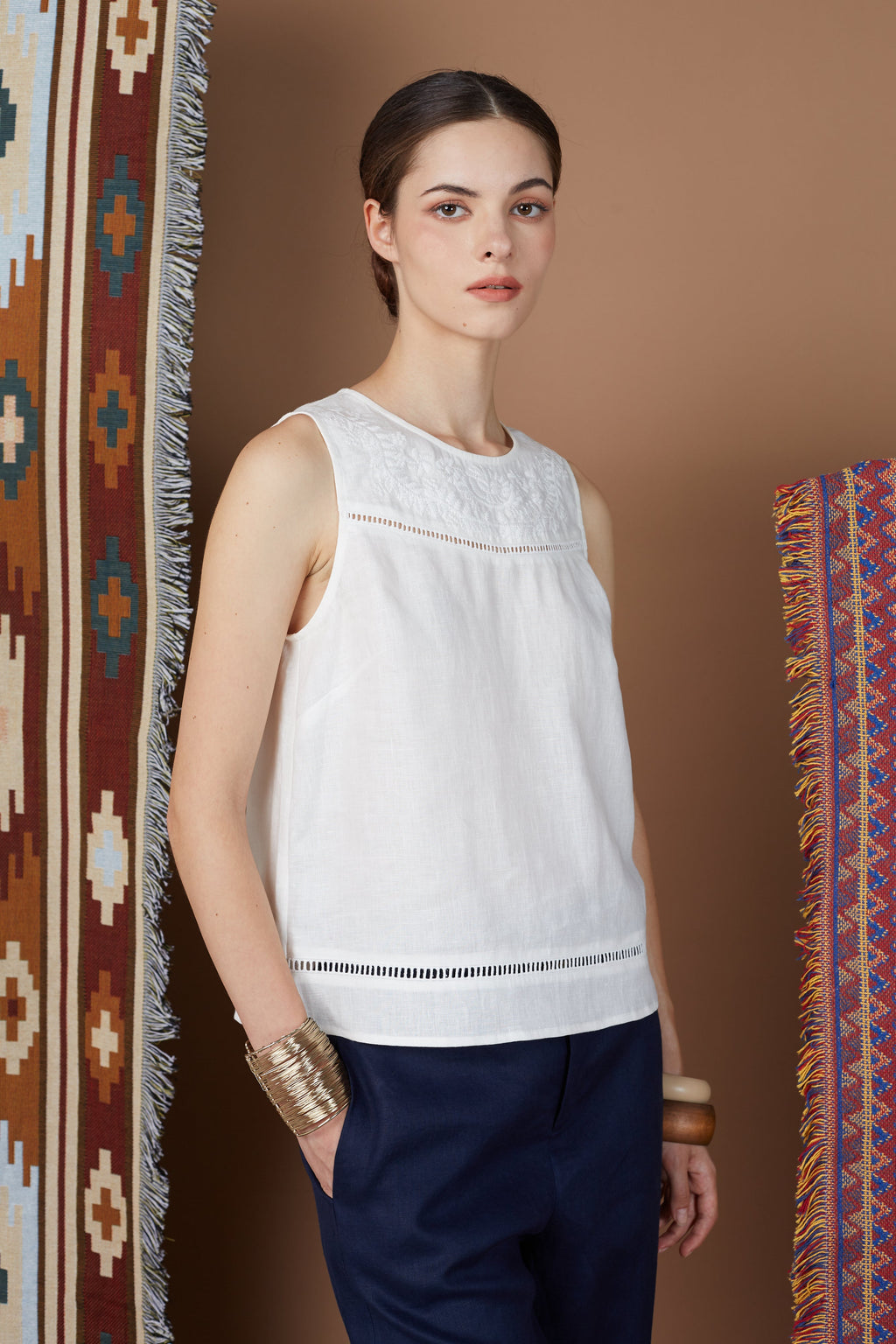BERTA EMBROIDERY TOP