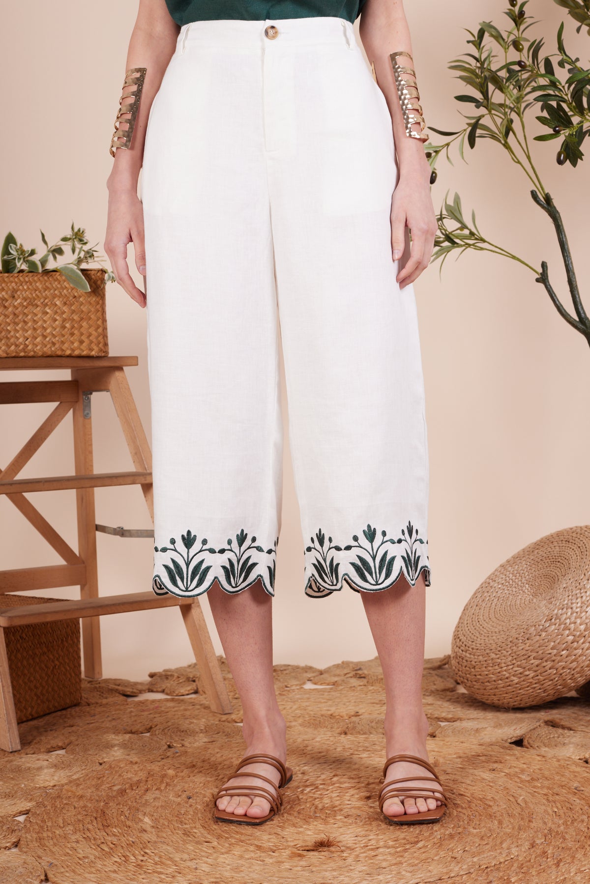 Cecilia Embroidery Flower Trousers