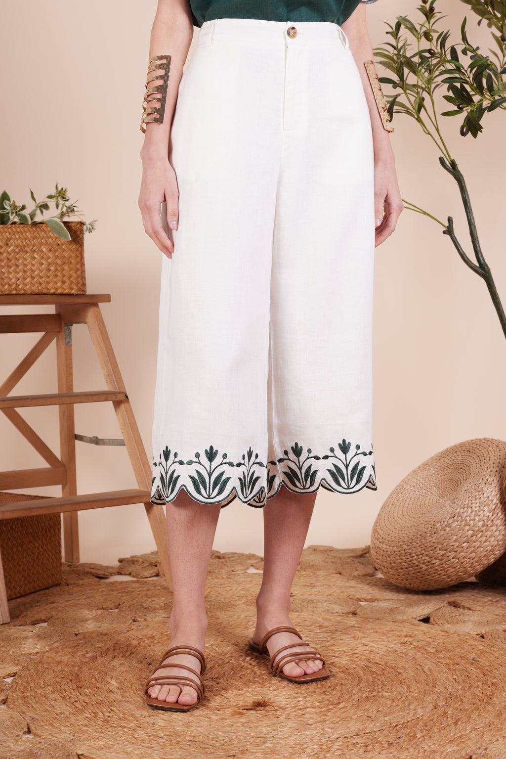 Cecilia Embroidery Flower Trousers