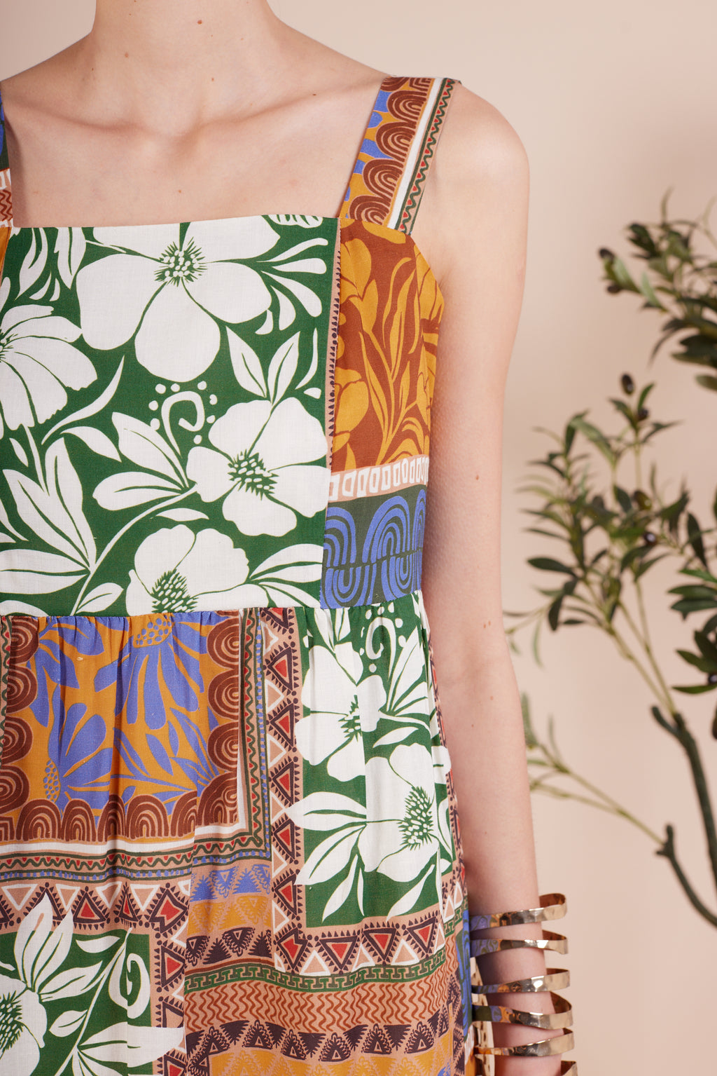 MIKAYLA FLORAL SQUARE NECKLINE PRINTED DRESS