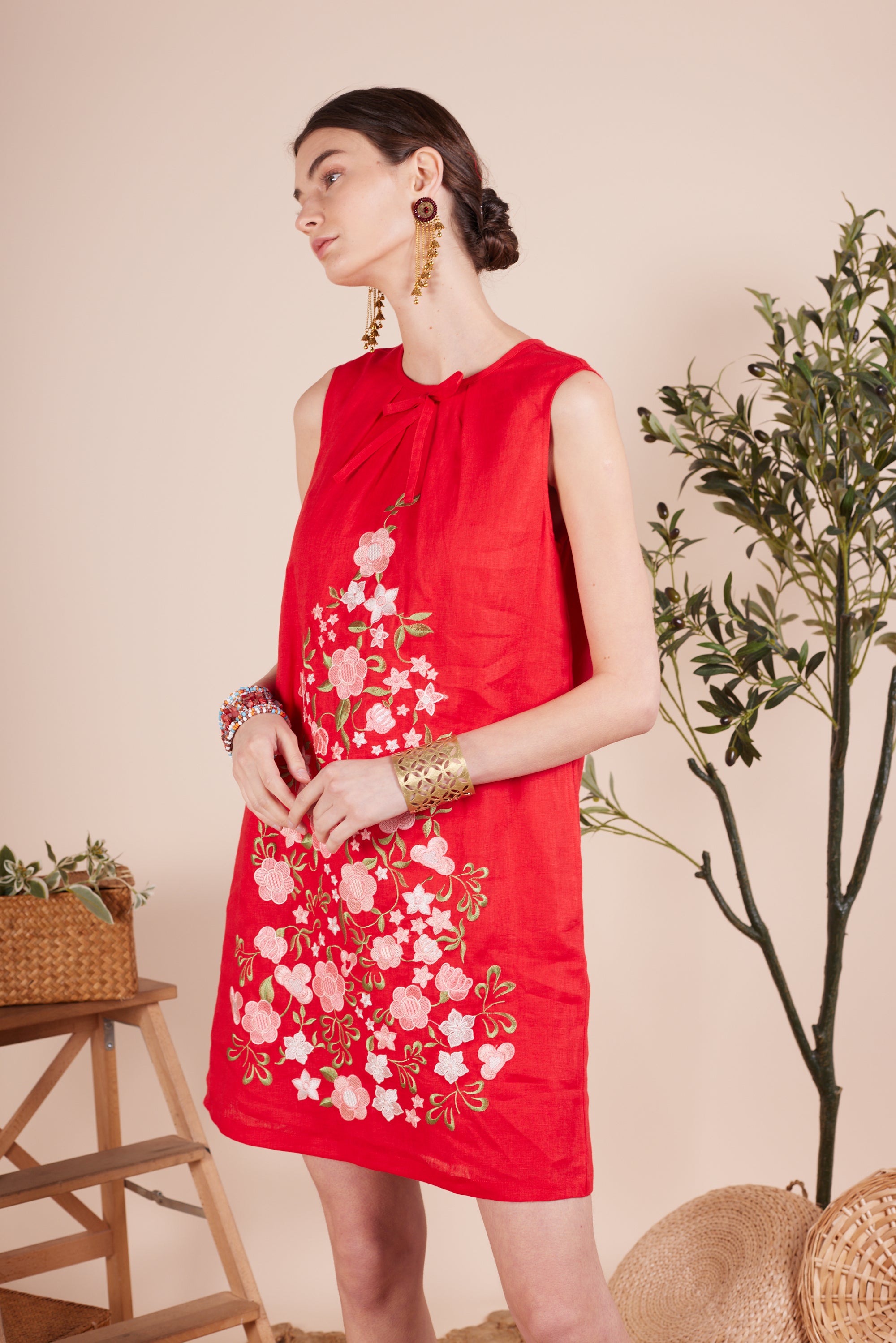 Layla Embroidery Flower Dress