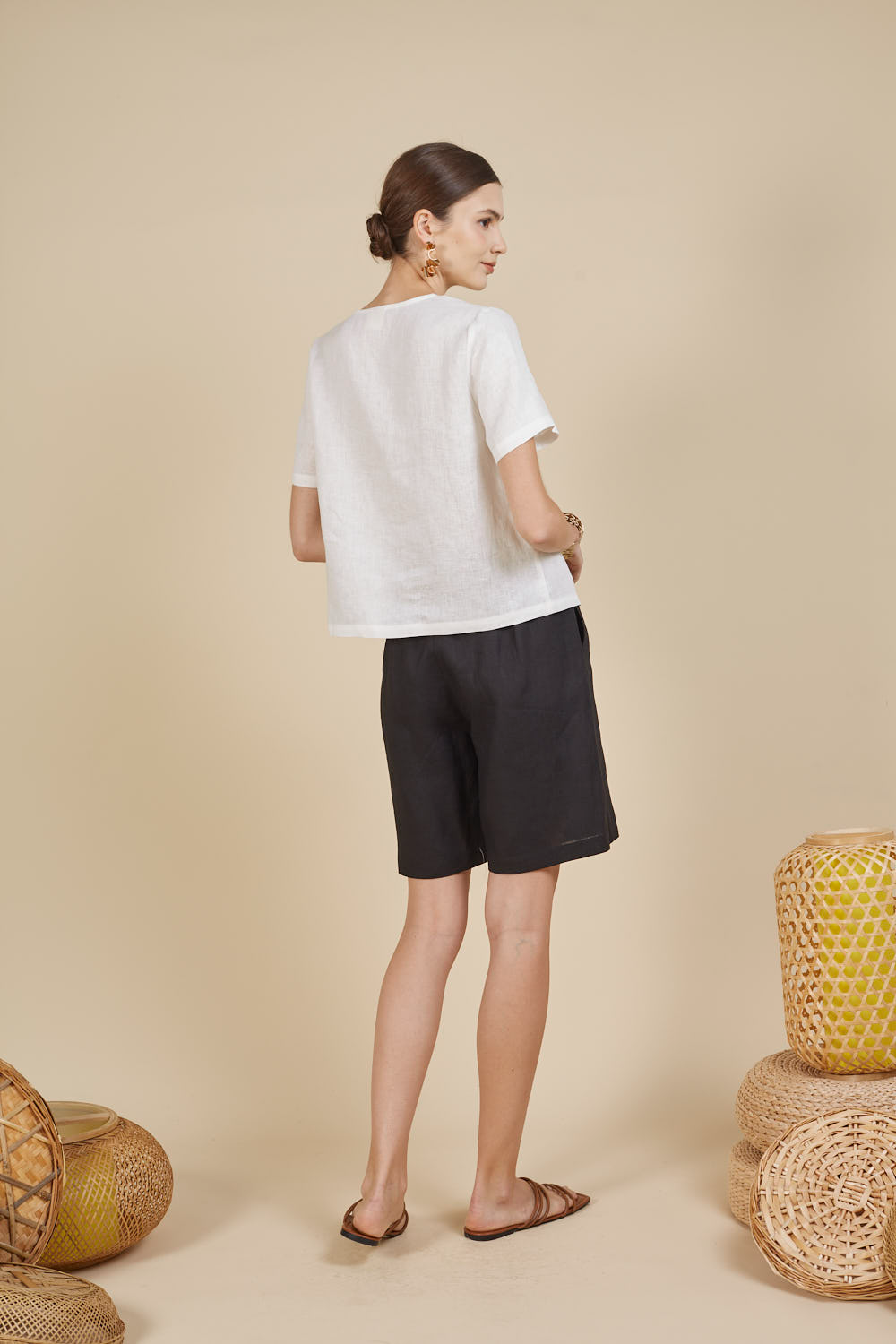 CLOE LINEN BERMUDAS
