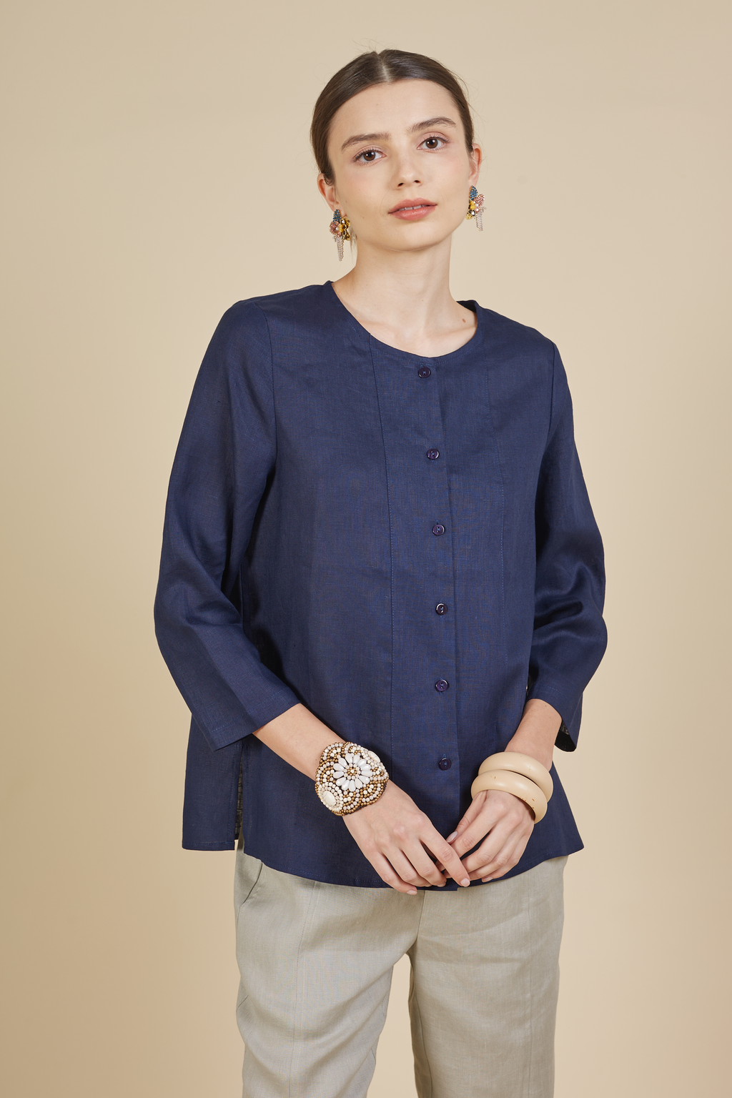 BUTTON UP LINEN BLOUSE