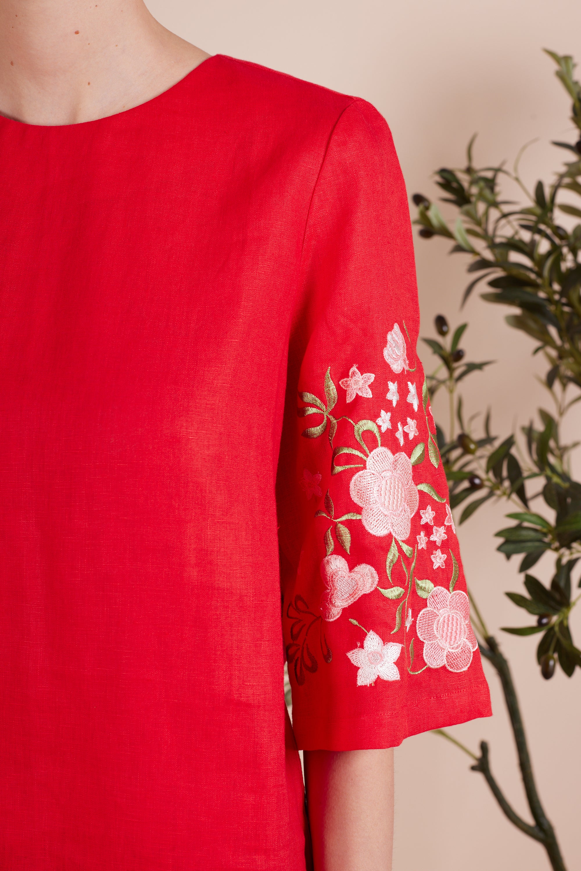 Layla Embroidery Flower Blouse