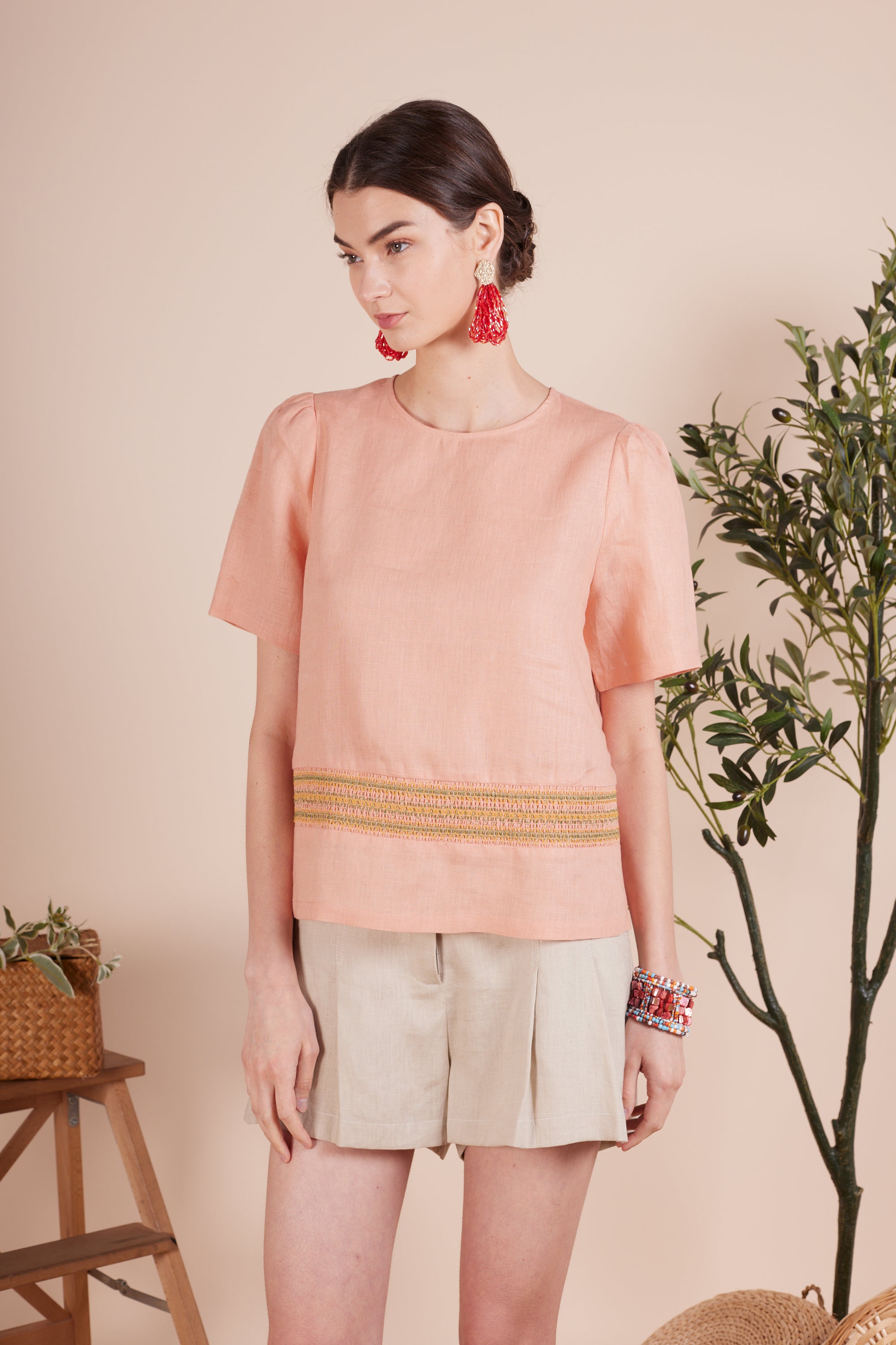Round Neck with Hemline Embroidery Top