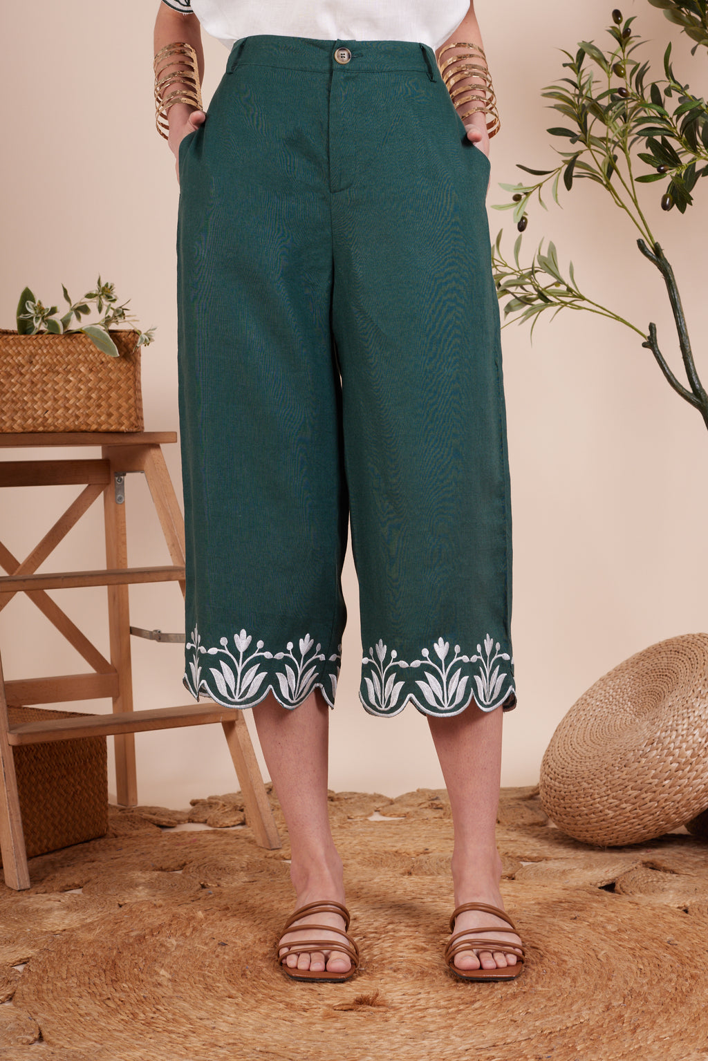 Cecilia Embroidery Flower Trousers