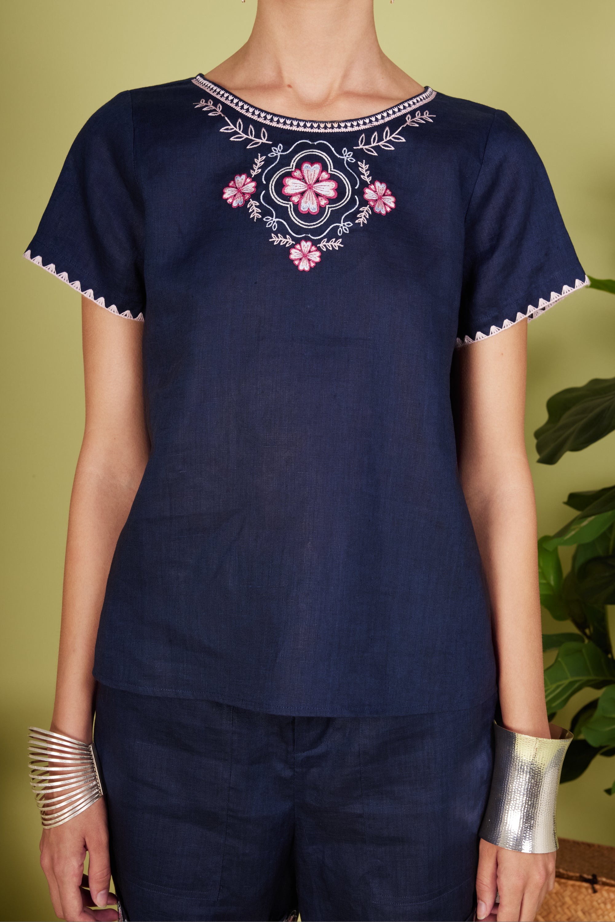 LEWIS CAPSLEEVE TOP