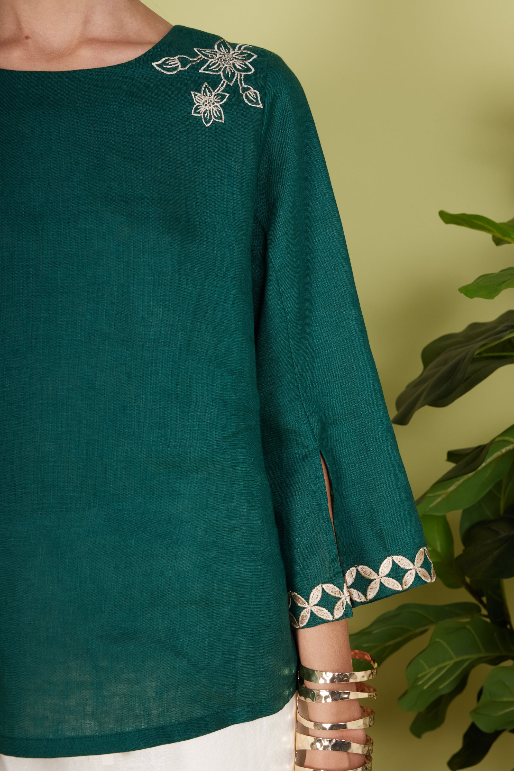 SHARON LONG SLEEVE TOP