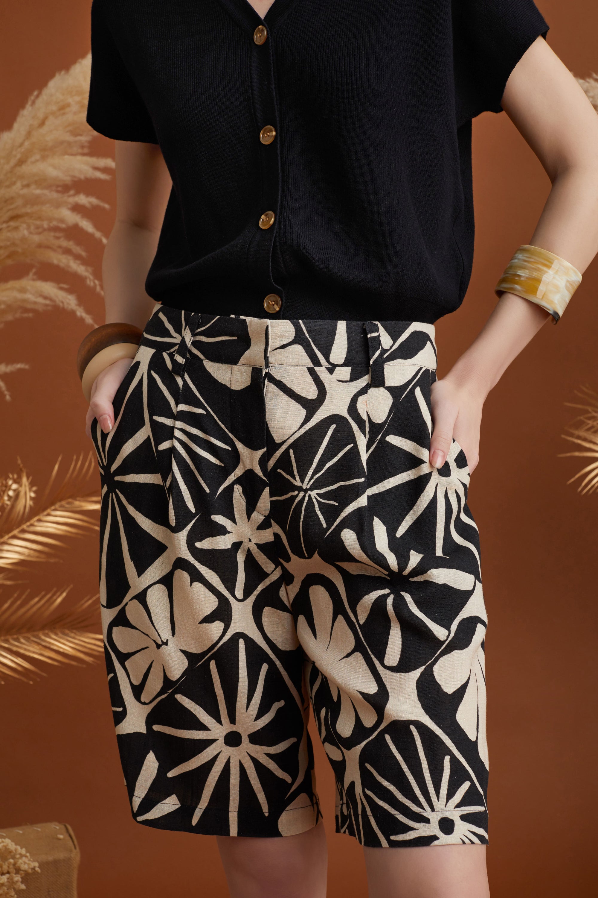 SHAKIRA PRINTED BERMUDA