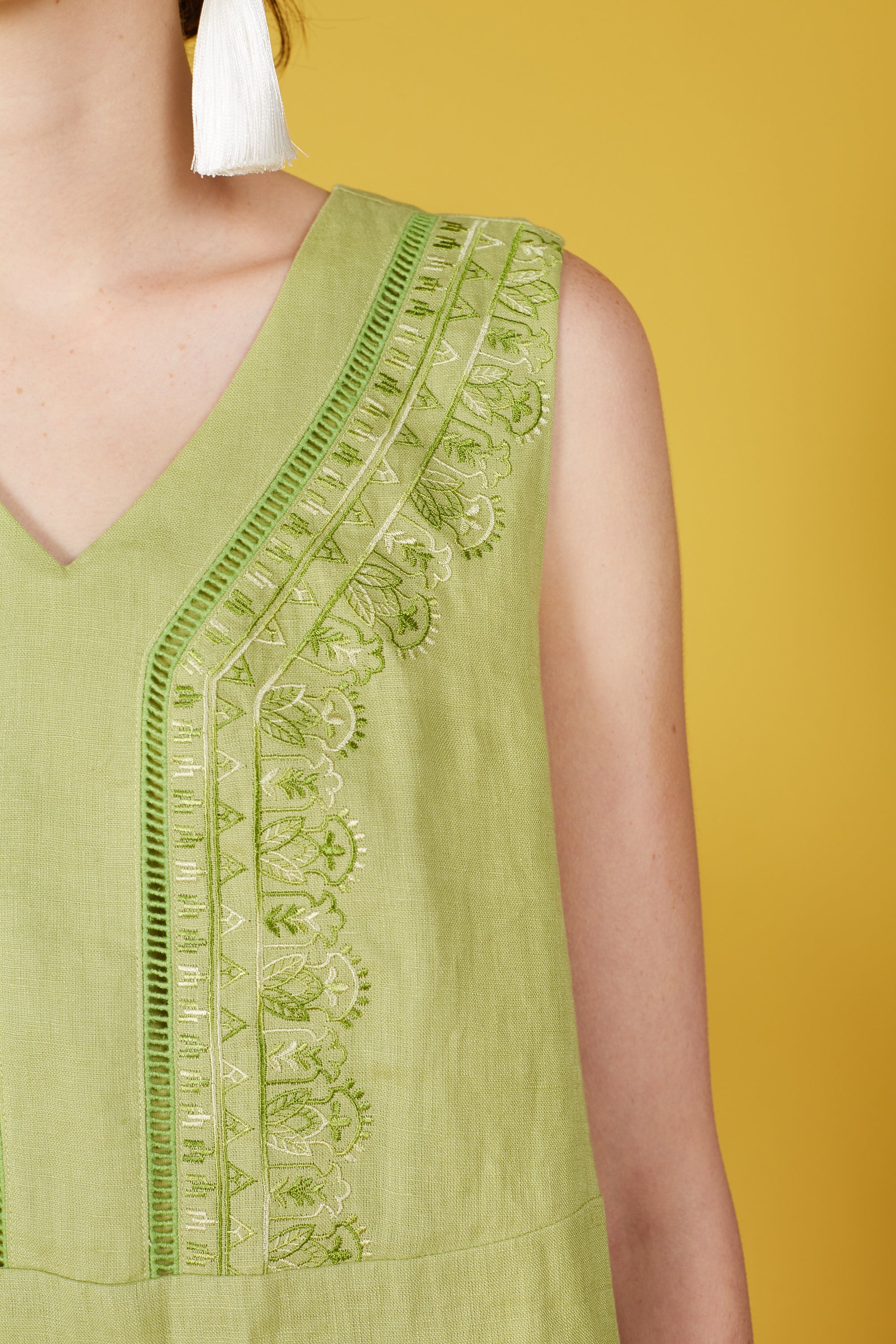 Ellie Embroidery Midi