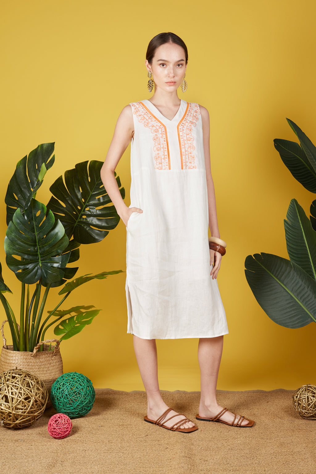 Ellie Embroidery Midi