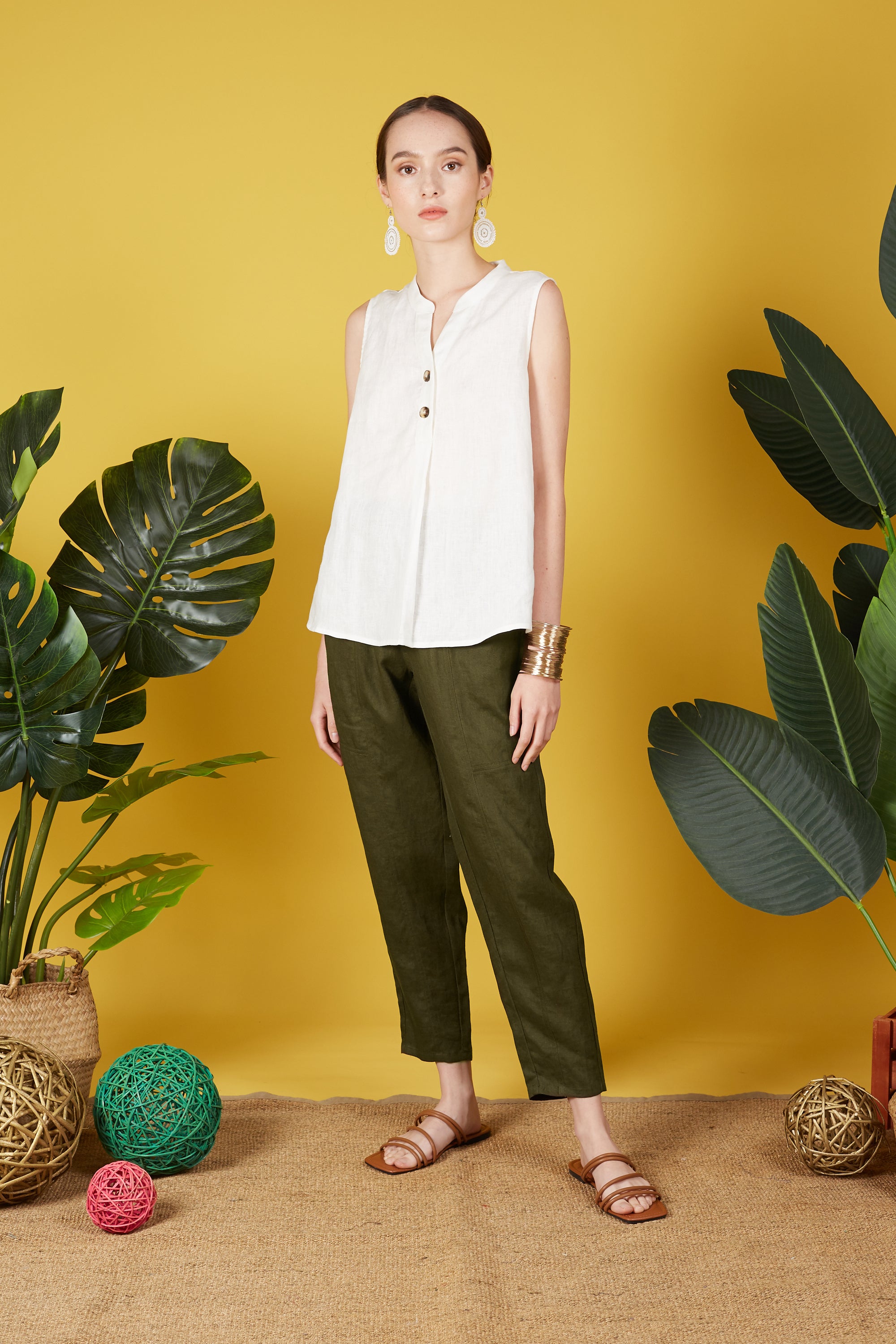 Shaani Slim Cut Trousers