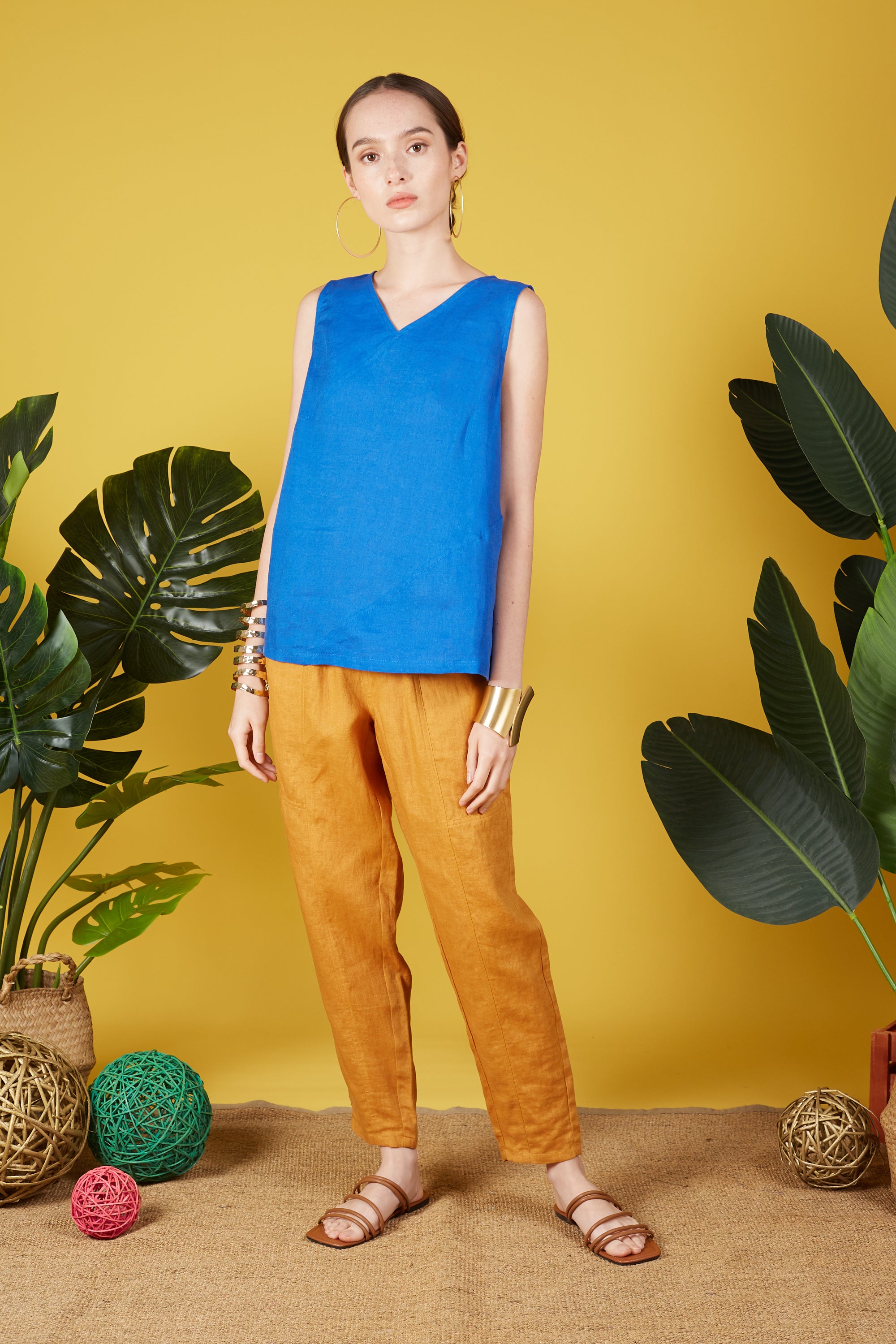 Shaani Slim Cut Trousers